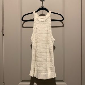 Gap XS white tank style sweater perfect for spring